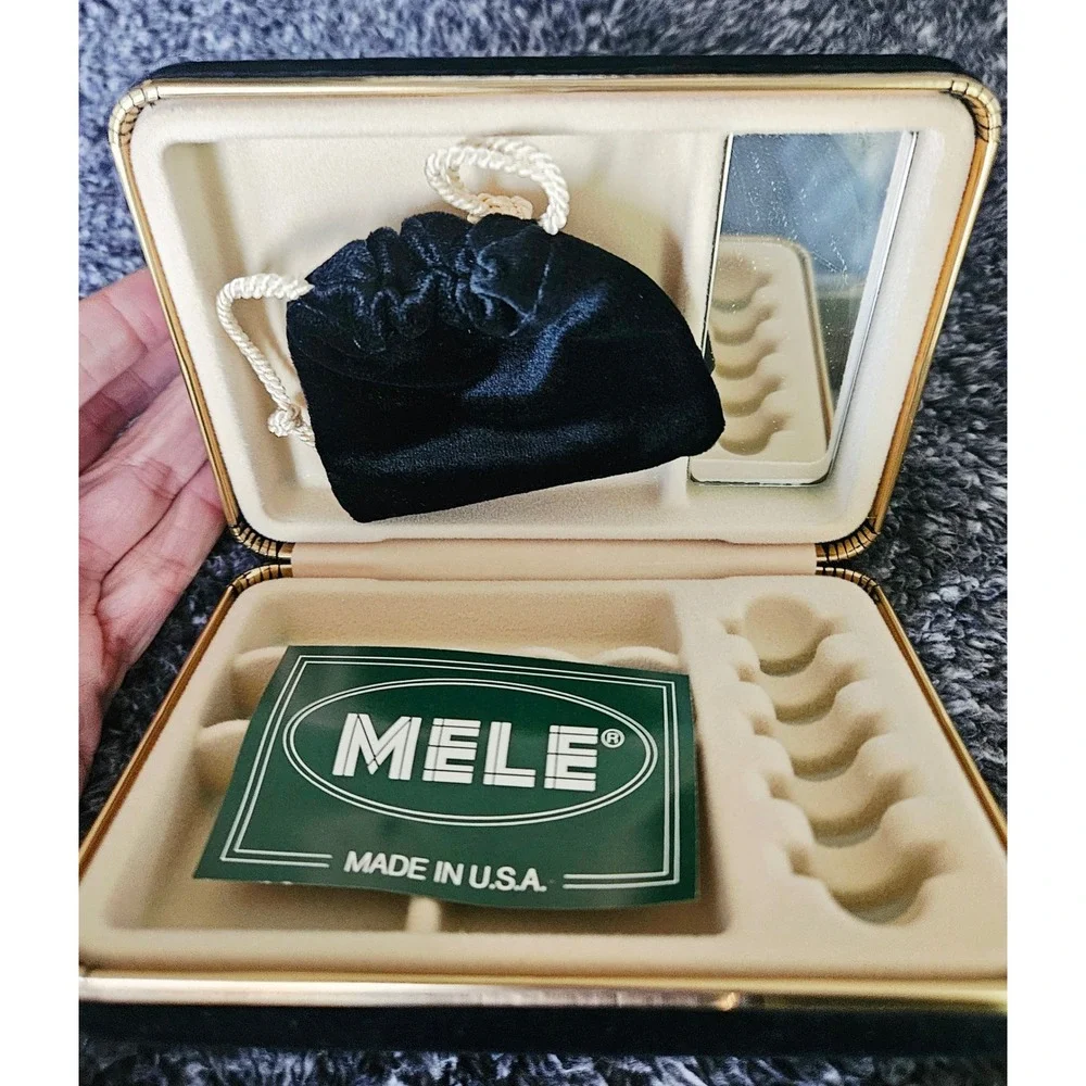 Mele Clamshell Jewelry Box Lot 2 New Old Stock Deadstock Fashion Jewel Case‎ VTG